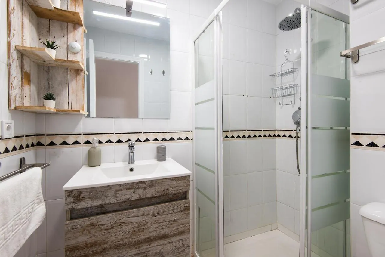 The 2Nd Corner: Central Apartment Ideal For Groups Málaga