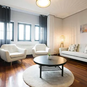 https://murrua.sansebastianhotels.net